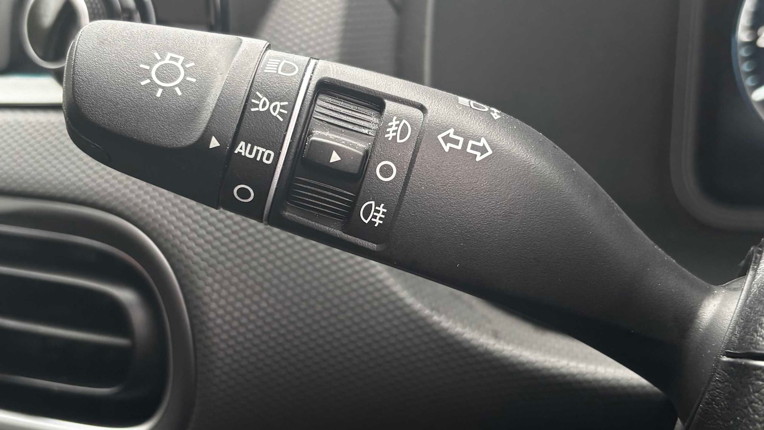 Used Hyundai KONA 2022 for sale - 76576054: Photo 17