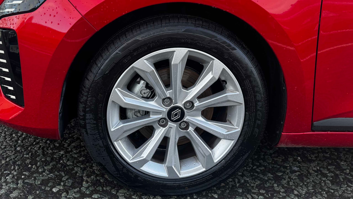 Used Renault Clio 2025 for sale - 77348096: Photo 12