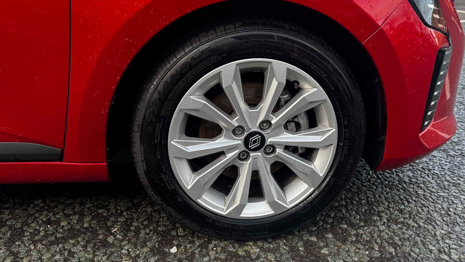 Used Renault Clio 2025 for sale - 77348096: Photo 9