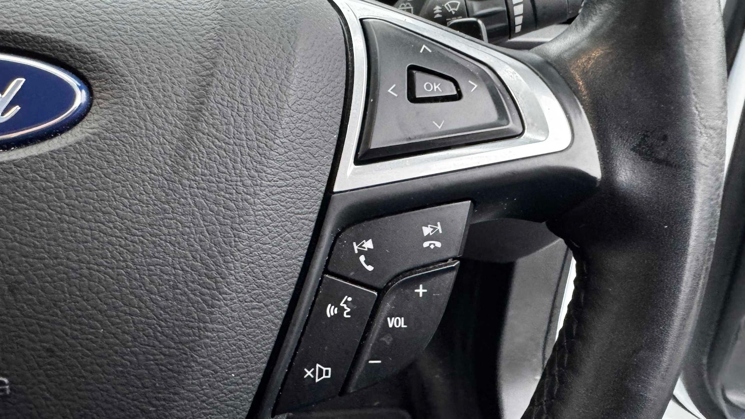 Used Ford Mondeo 2016 for sale - 77058289: Photo 23