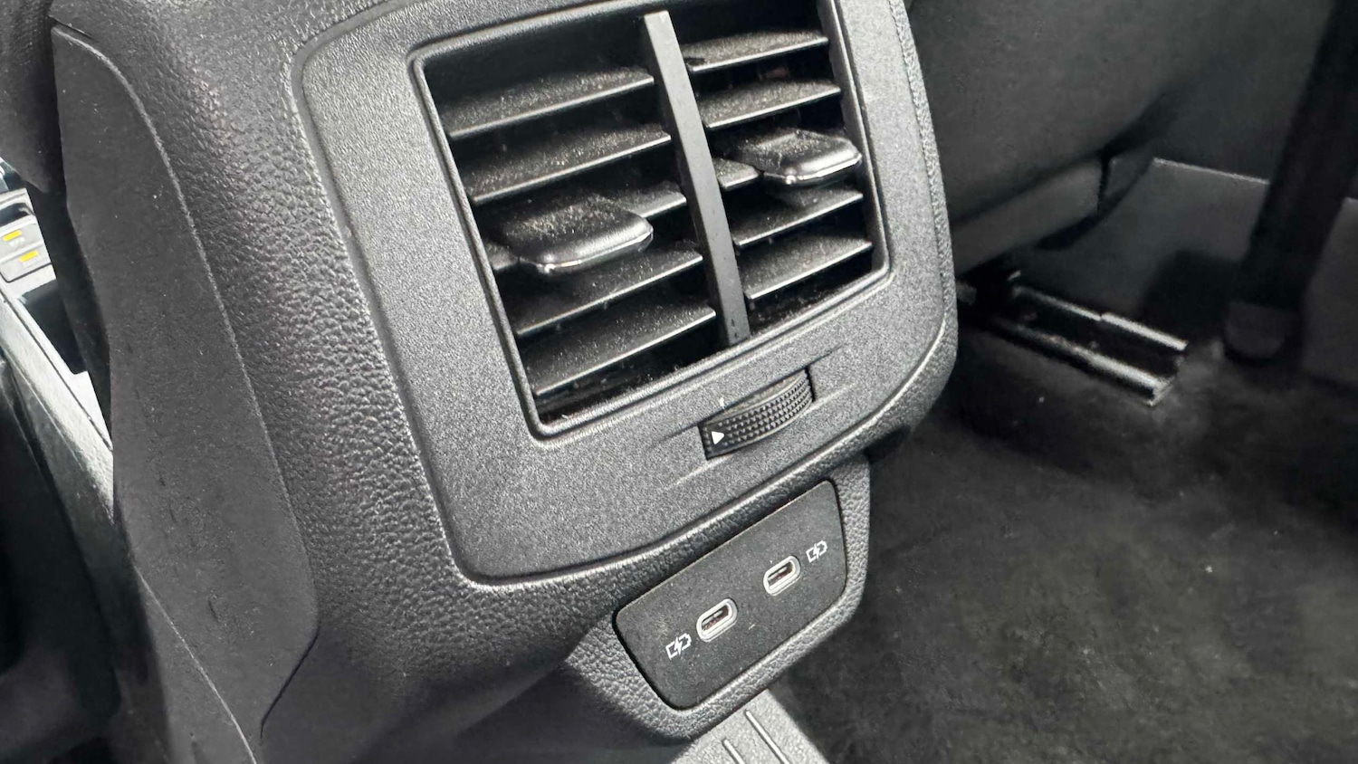 Used Volkswagen T-Roc 2023 for sale - 77787133: Photo 17