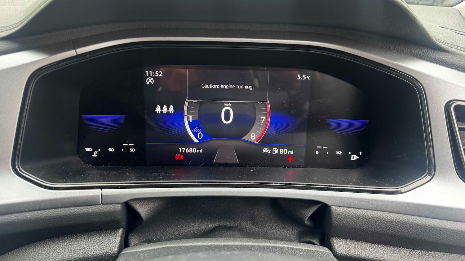 Used Volkswagen T-Roc 2023 for sale - 77787133: Photo 29