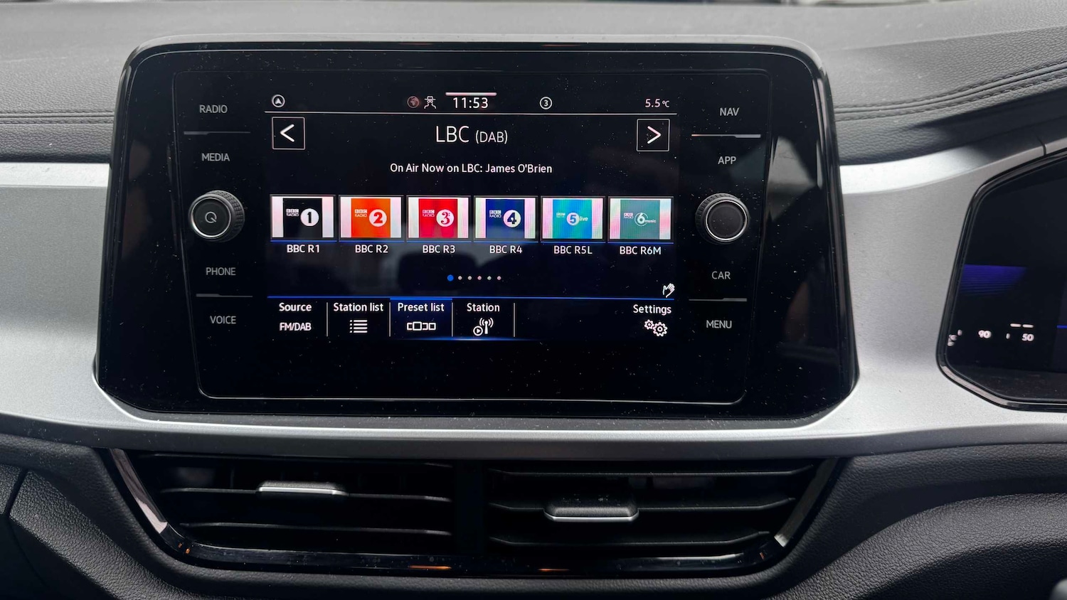 Used Volkswagen T-Roc 2023 for sale - 77787133: Photo 33