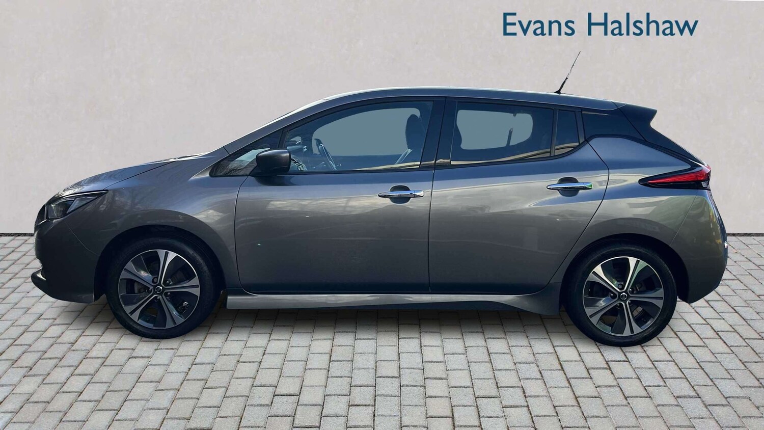 Used Nissan Leaf for sale - 77661150: Photo 8