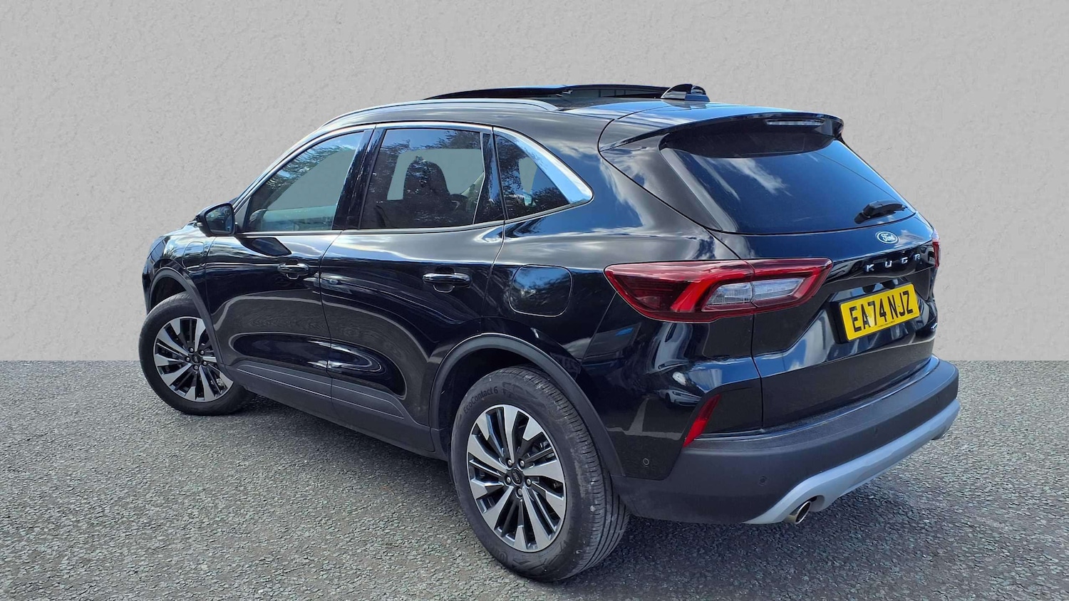 Used Ford Kuga 2024 for sale - 76075269: Photo 2