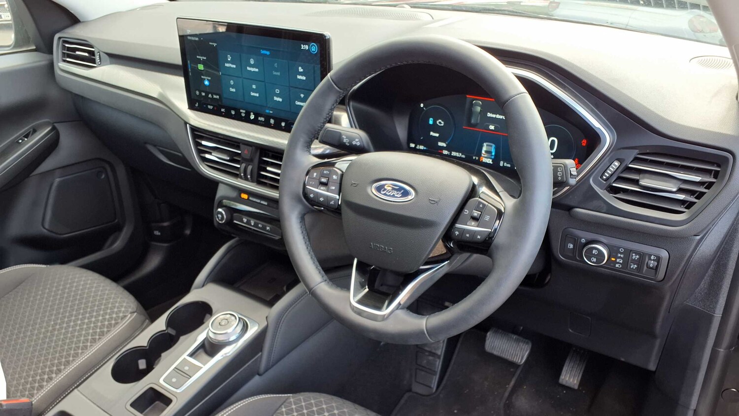 Used Ford Kuga 2024 for sale - 76075269: Photo 5