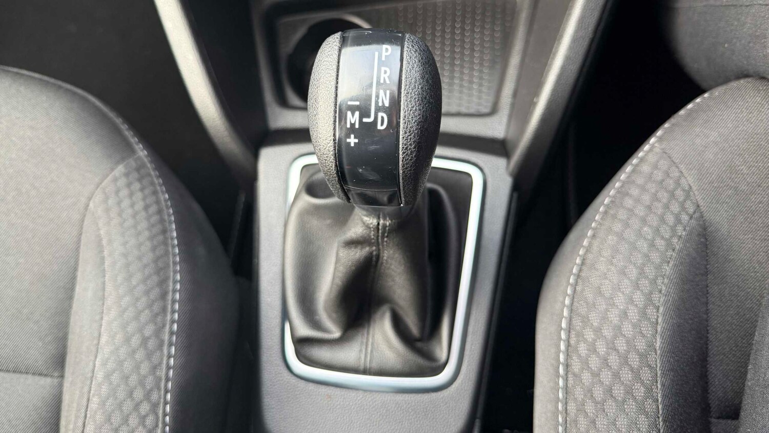 Used Dacia Duster 2022 for sale - 76827589: Photo 31