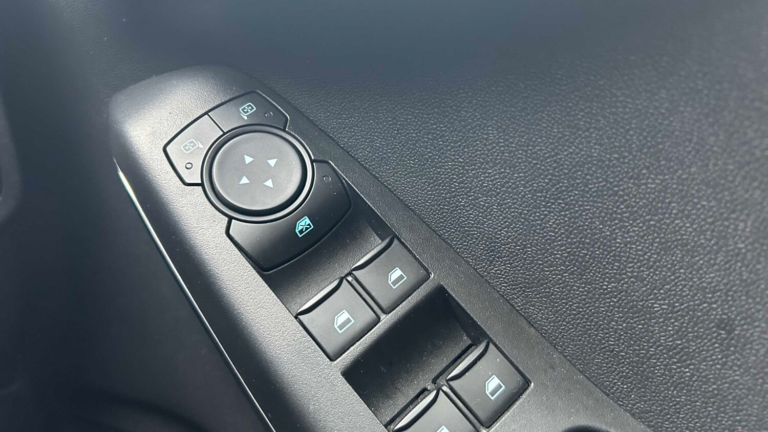 Used Ford Fiesta 2022 for sale - 77800062: Photo 30