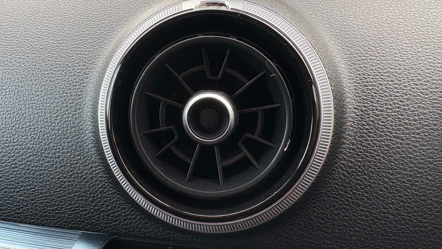 Used Audi A3 2016 for sale - 78161227: Photo 15