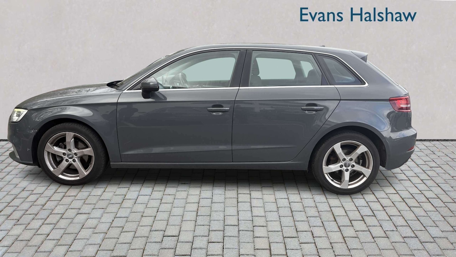 Used Audi A3 2016 for sale - 78161227: Photo 5