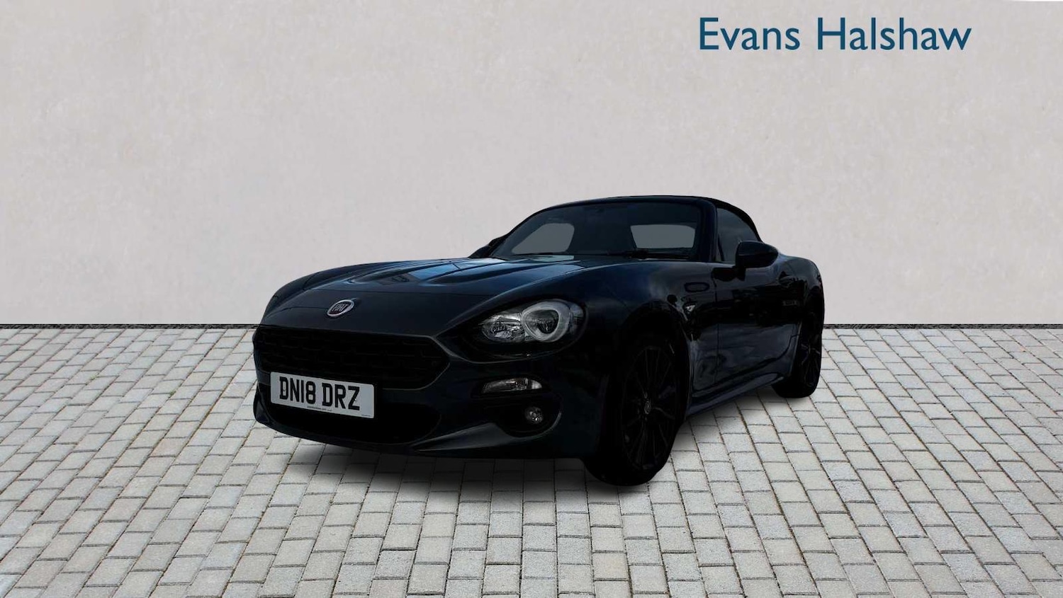 Used Fiat 124 Spider 2018 for sale - 77112394: Photo 6