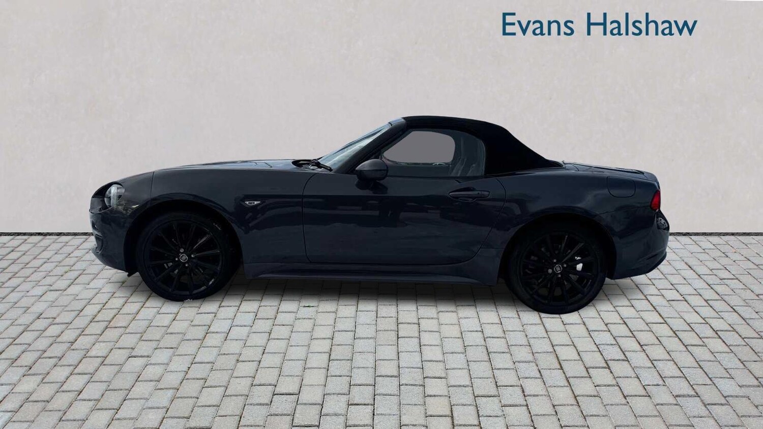 Used Fiat 124 Spider 2018 for sale - 77112394: Photo 7