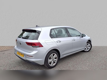 Used Volkswagen Golf 2023 for sale - 76390597: Photo