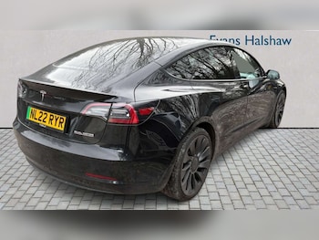 Used Tesla Model 3 2022 for sale - 77894479: Photo