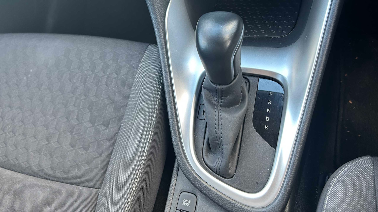 Used Toyota Yaris 2022 for sale - 76156071: Photo 16