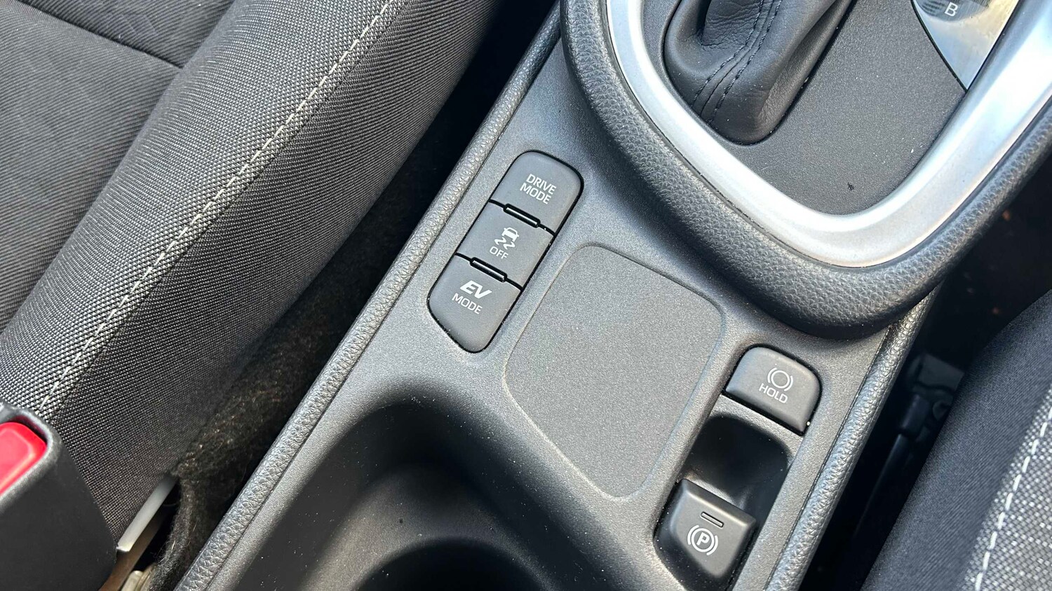 Used Toyota Yaris 2022 for sale - 76156071: Photo 17