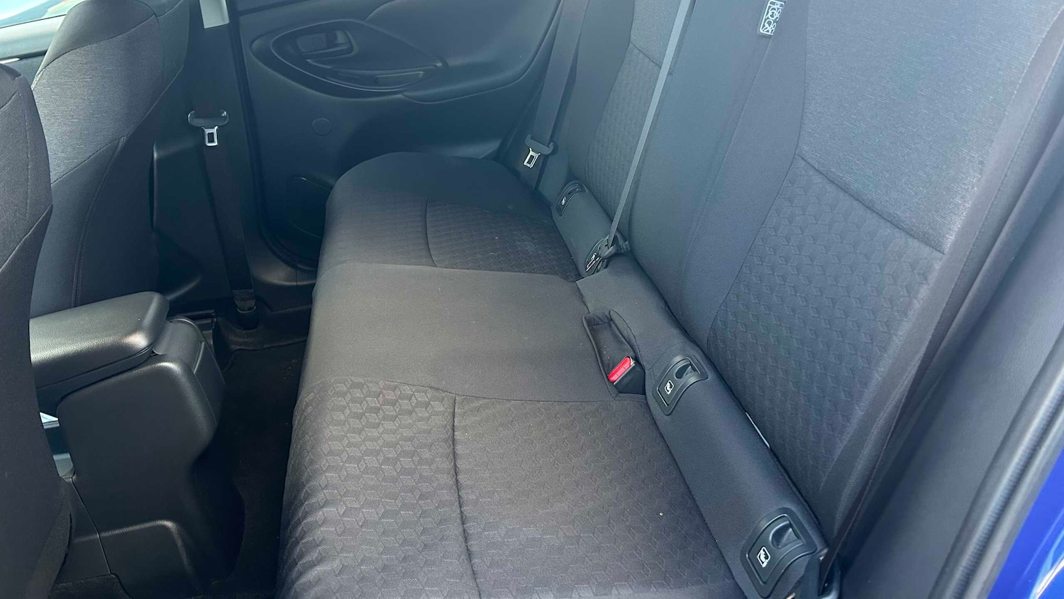 Used Toyota Yaris 2022 for sale - 76156071: Photo 23