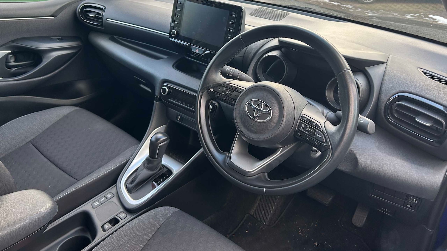 Used Toyota Yaris 2022 for sale - 76156071: Photo 8