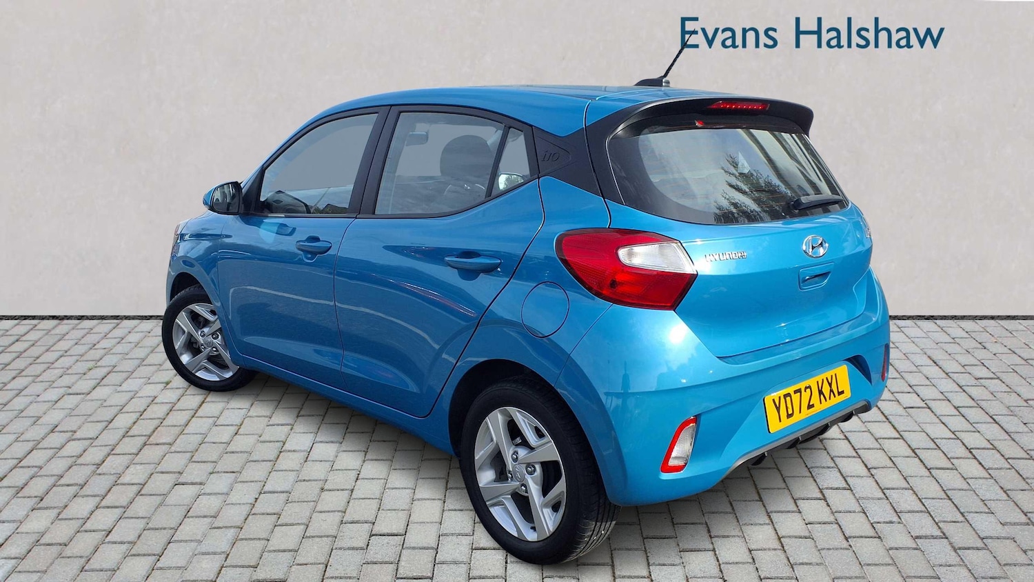 Used Hyundai i10 2022 for sale - 76063260: Photo 2
