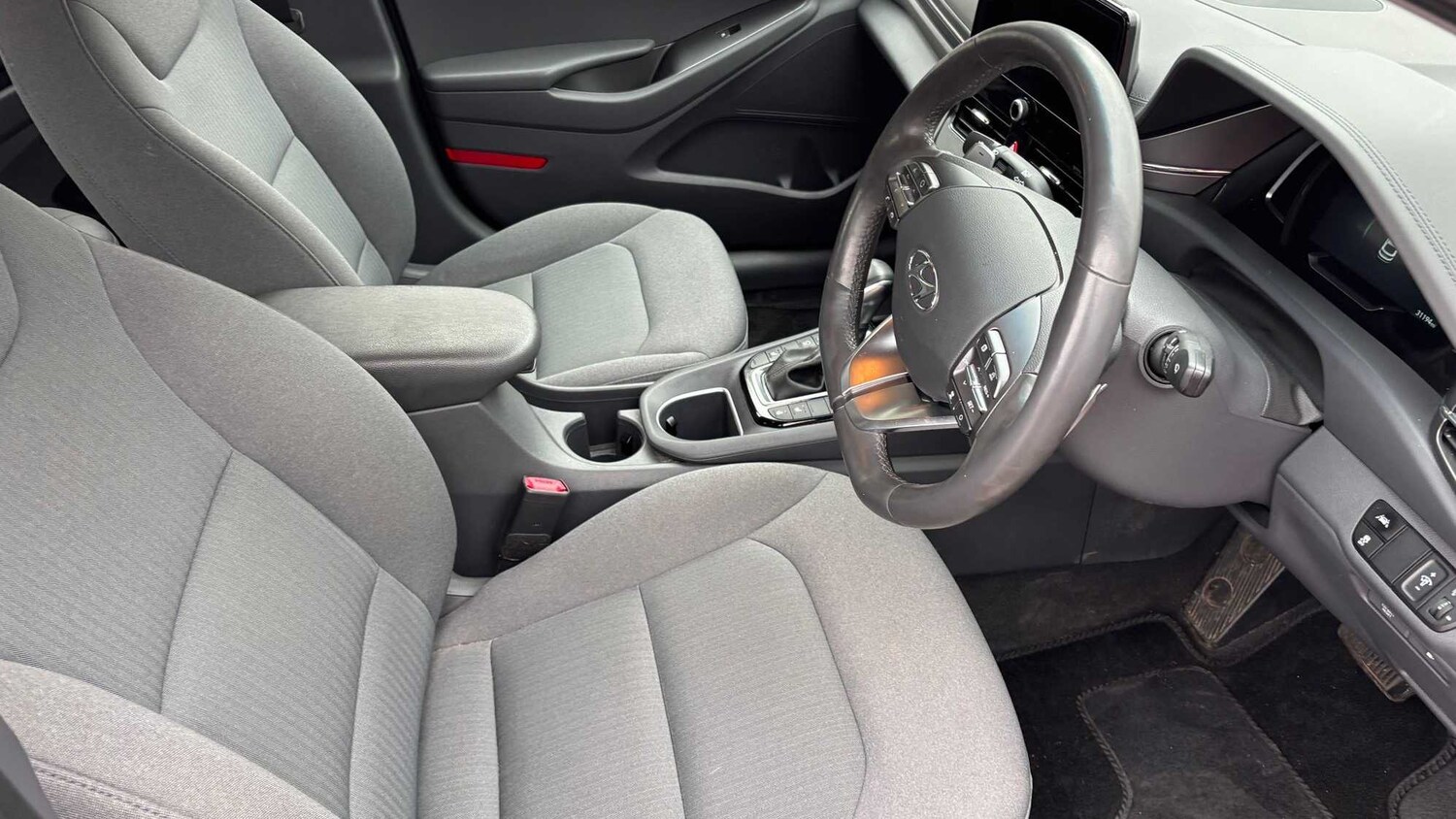 Used Hyundai IONIQ 2022 for sale - 76156254: Photo 3