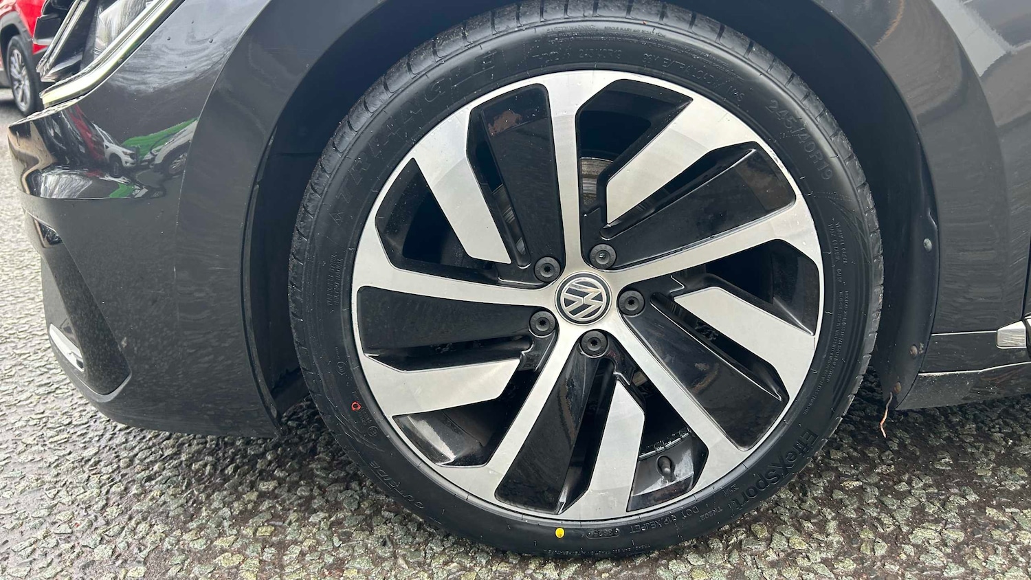 Used Volkswagen Arteon 2019 for sale - 77270165: Photo 2