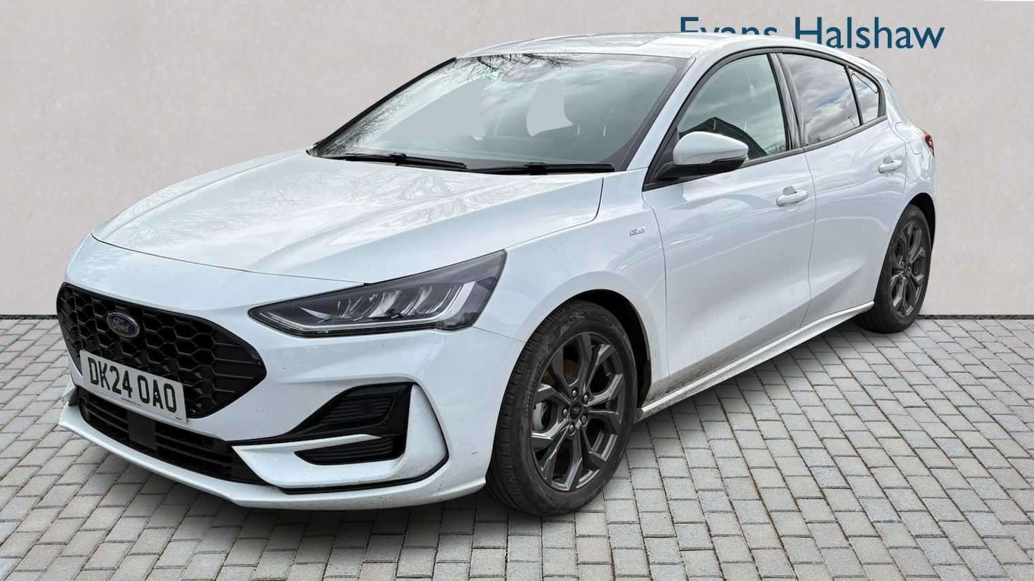 Used Ford Focus 2024 for sale - 77914114: Photo 2