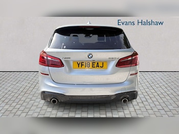 Used BMW 2 Series 2018 for sale - 79326431: Photo