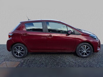 Used Toyota Yaris 2018 for sale - 75931004: Photo