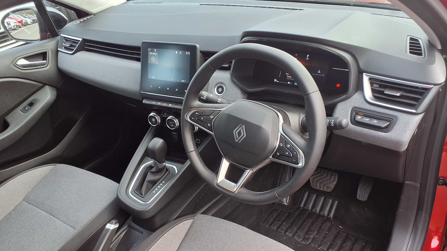 Used Renault Clio 2025 for sale - 76063248: Photo 5