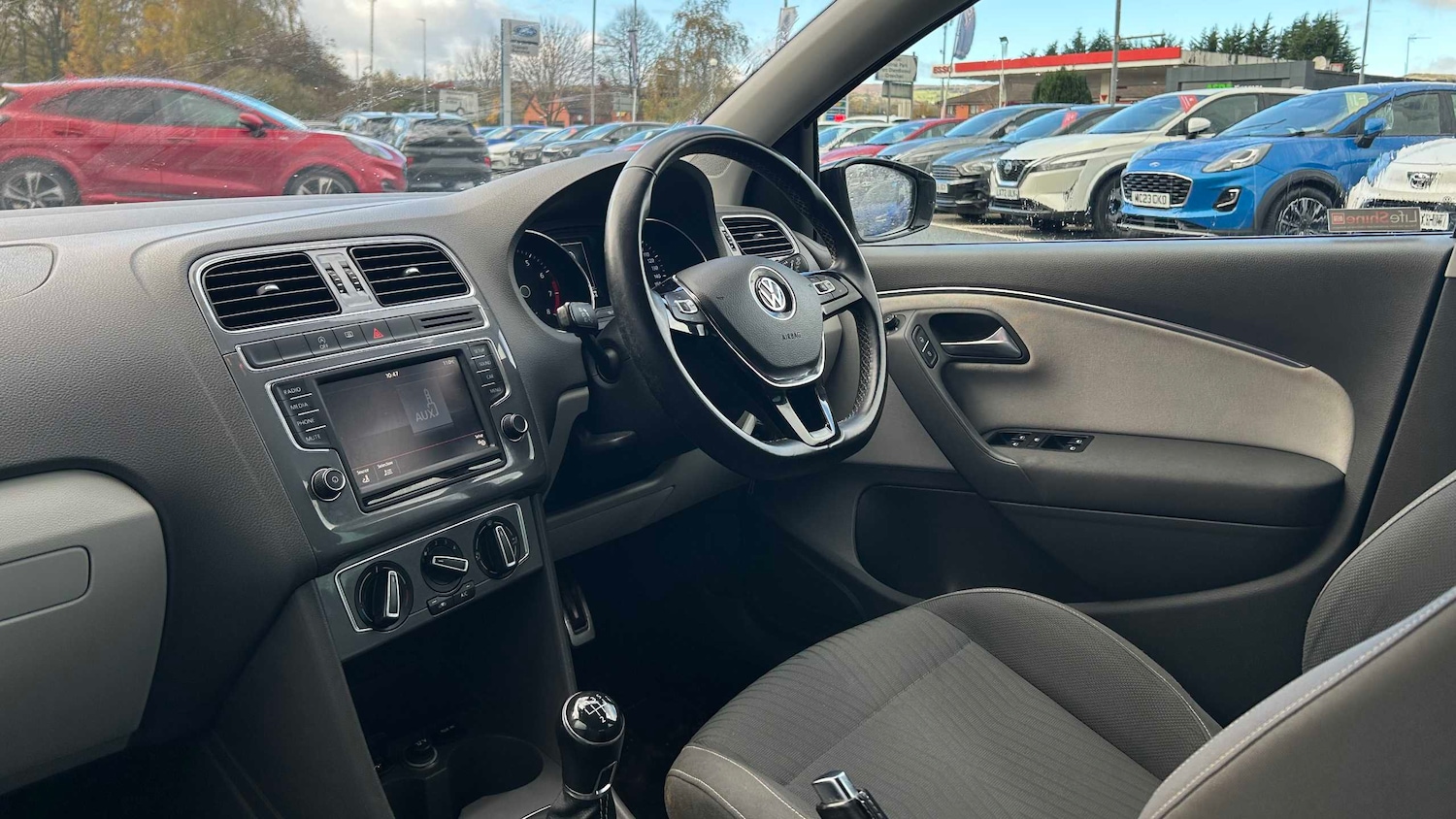 Used Volkswagen Polo 2015 for sale - 76523988: Photo 19