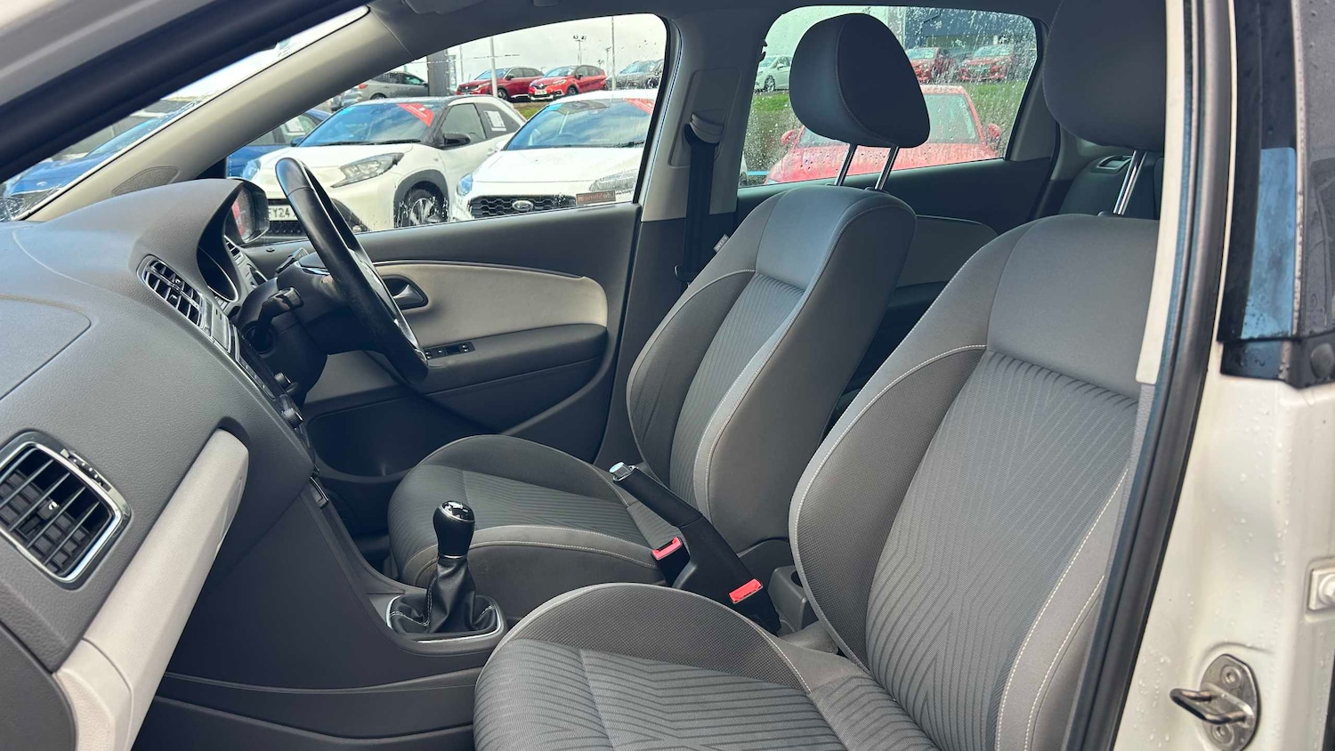 Used Volkswagen Polo 2015 for sale - 76523988: Photo 20