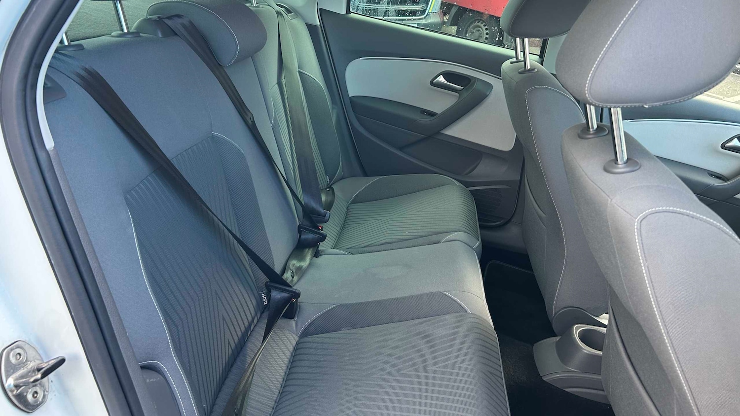 Used Volkswagen Polo 2015 for sale - 76523988: Photo 33