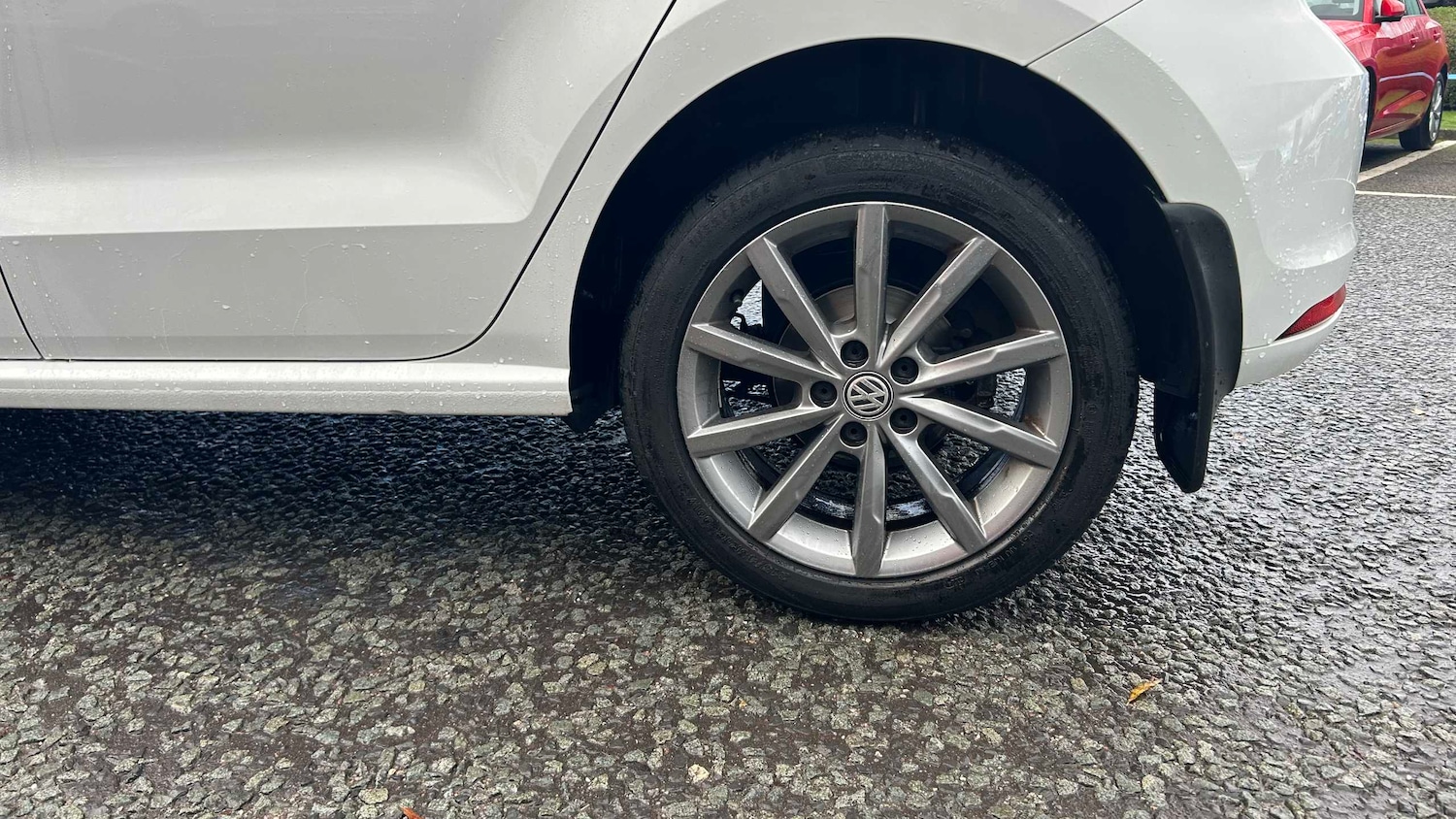 Used Volkswagen Polo 2015 for sale - 76523988: Photo 9