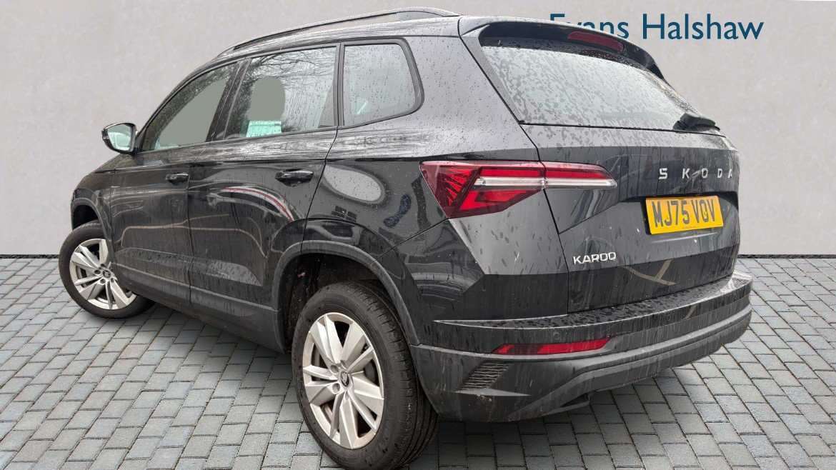 Used Skoda Karoq 2025 for sale - 77686677: Photo 2