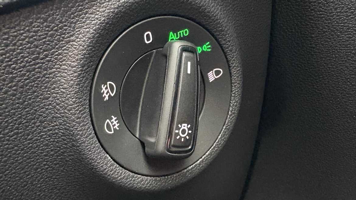 Used Skoda Karoq 2025 for sale - 77686677: Photo 22