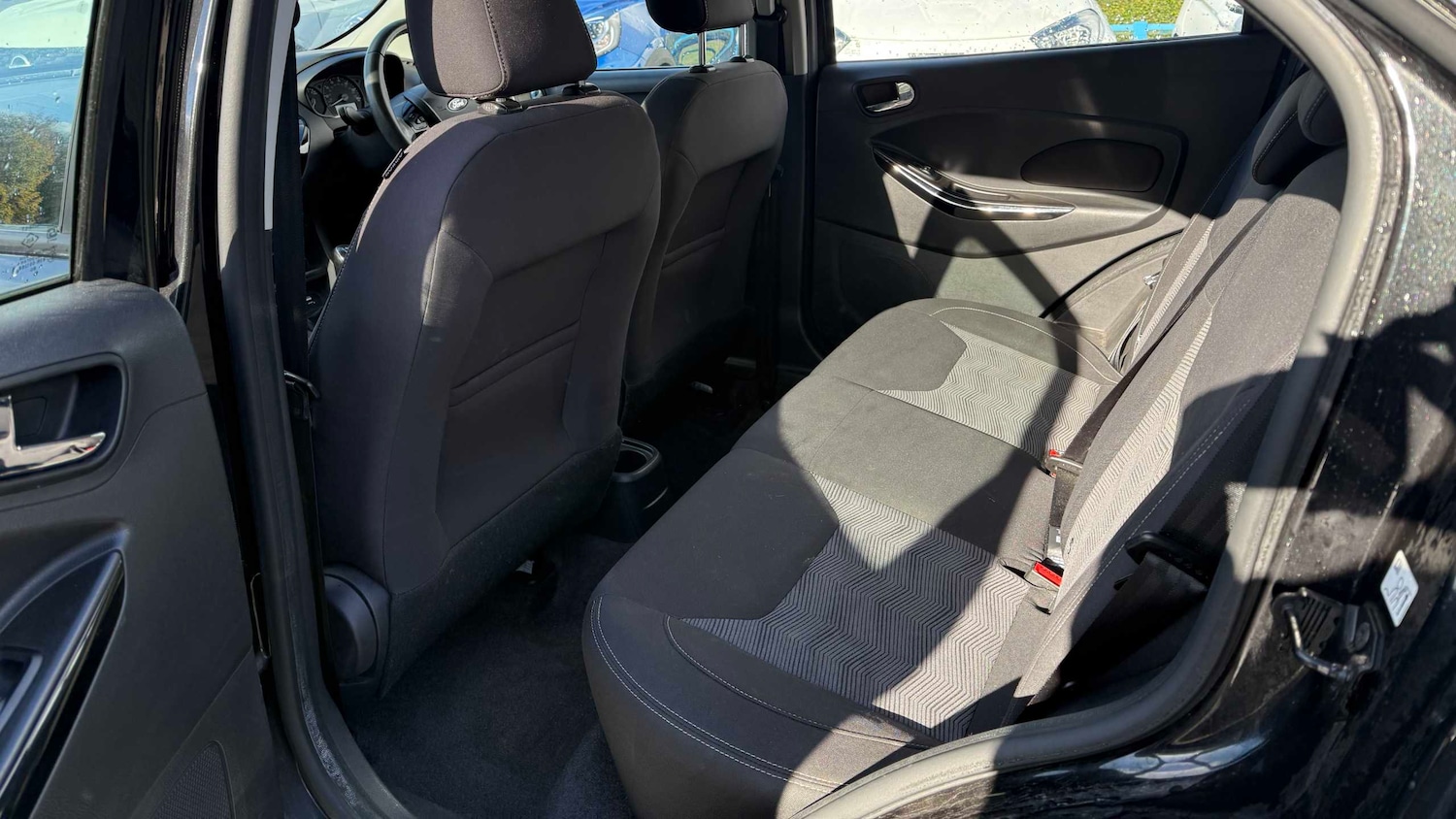 Used Ford Ka+ 2016 for sale - 76442439: Photo 14