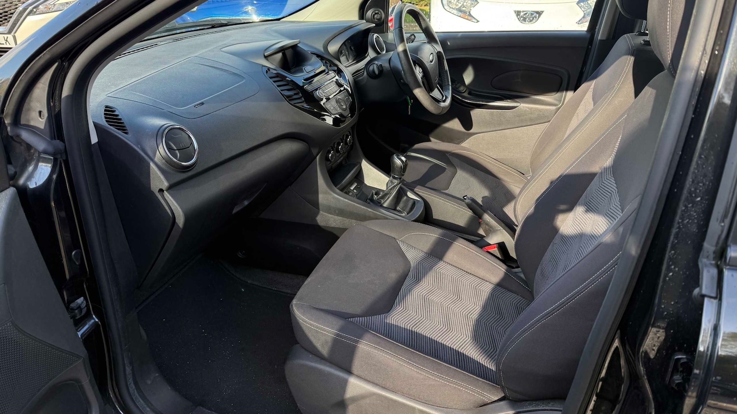 Used Ford Ka+ 2016 for sale - 76442439: Photo 16