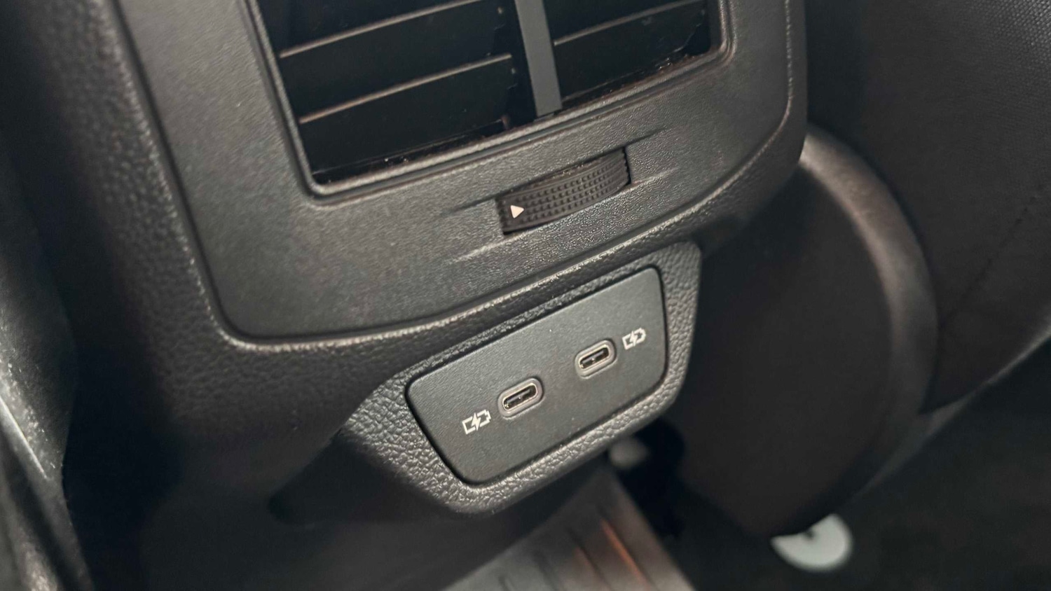 Used Volkswagen T-Roc 2023 for sale - 76501781: Photo 16