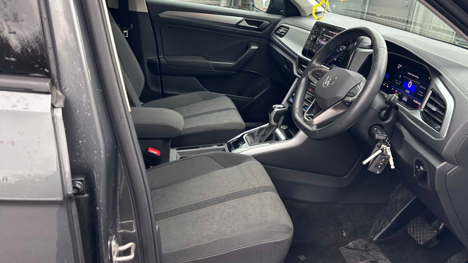 Used Volkswagen T-Roc 2023 for sale - 76501781: Photo 22