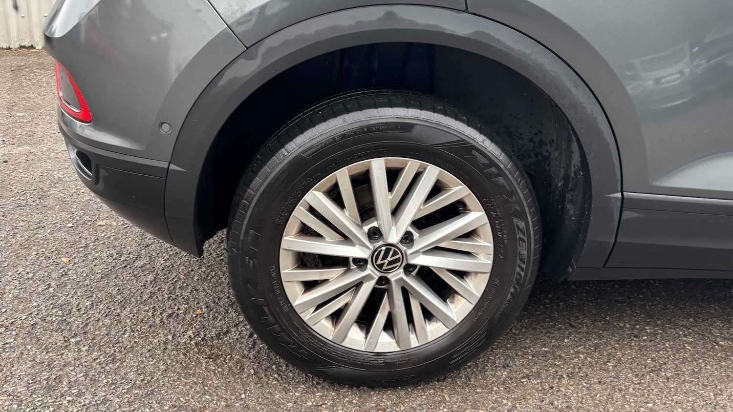 Used Volkswagen T-Roc 2023 for sale - 76501781: Photo 3