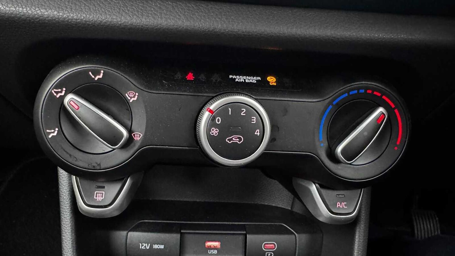 Used Kia Picanto 2024 for sale - 77472631: Photo 23