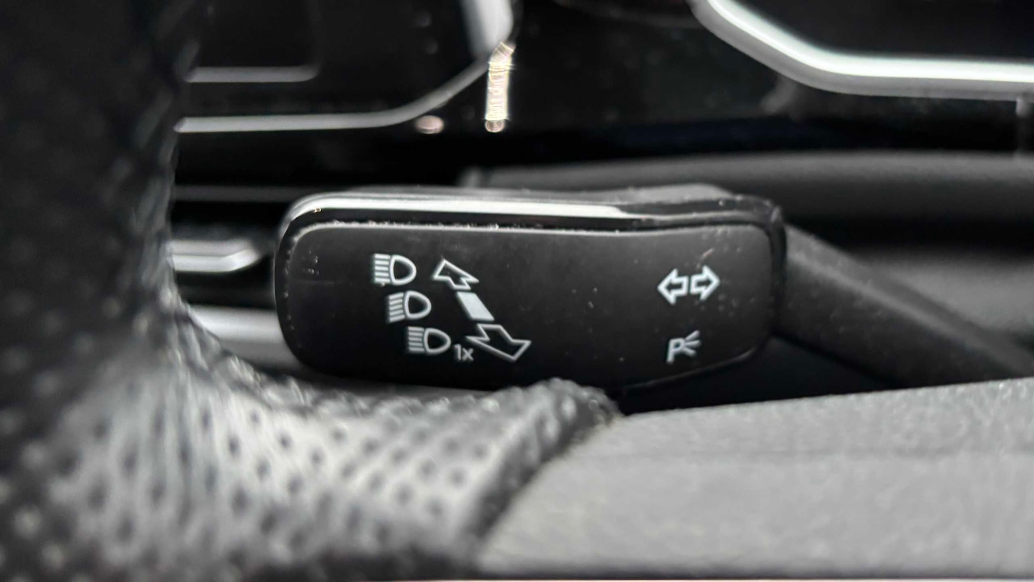 Used Volkswagen T-Roc 2022 for sale - 77044172: Photo 27