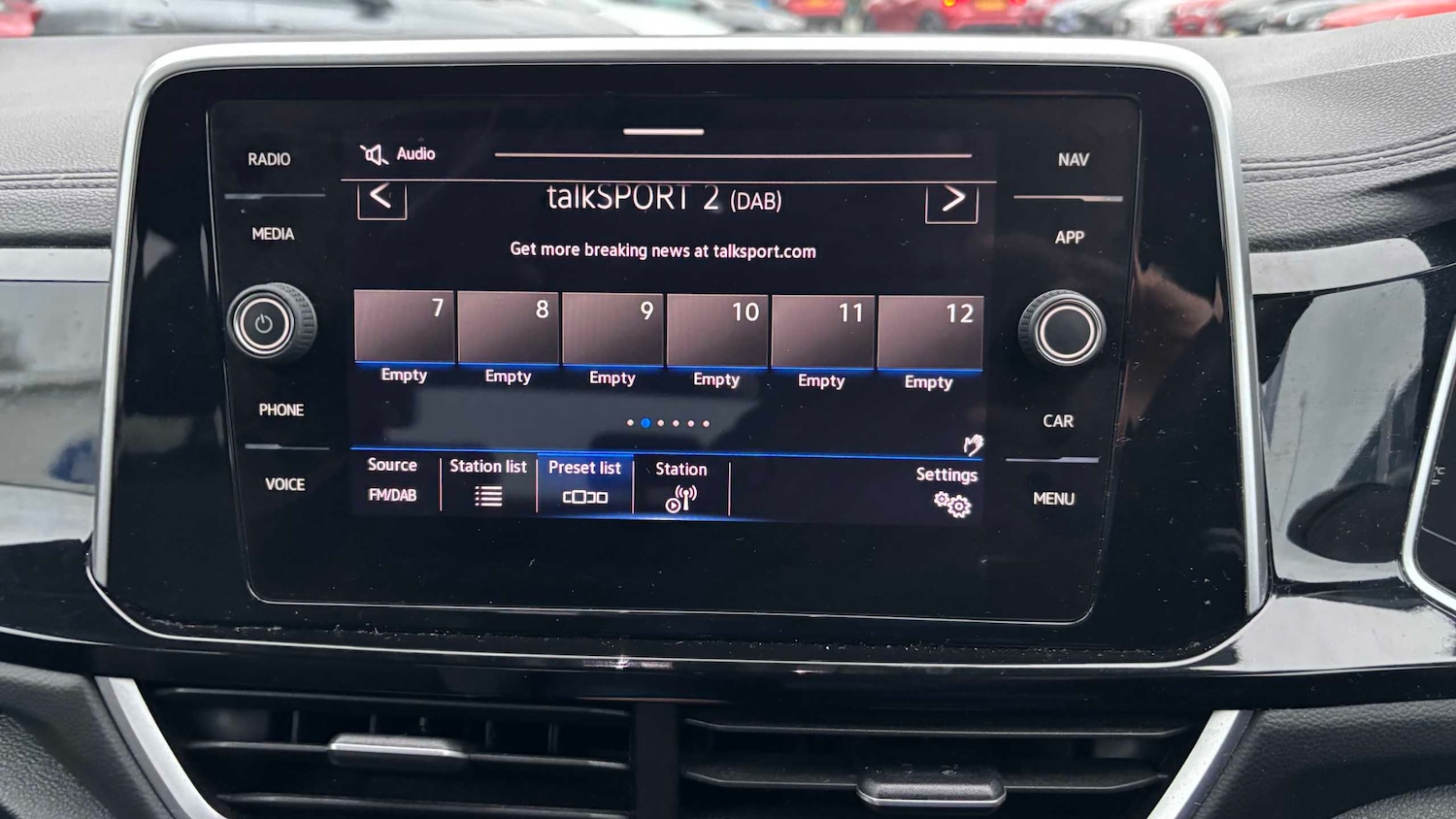 Used Volkswagen T-Roc 2022 for sale - 77044172: Photo 32