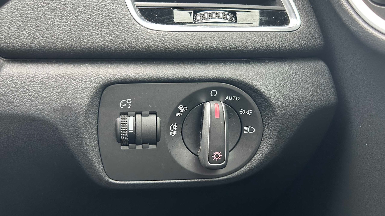 Used Audi Q3 2018 for sale - 77686653: Photo 23