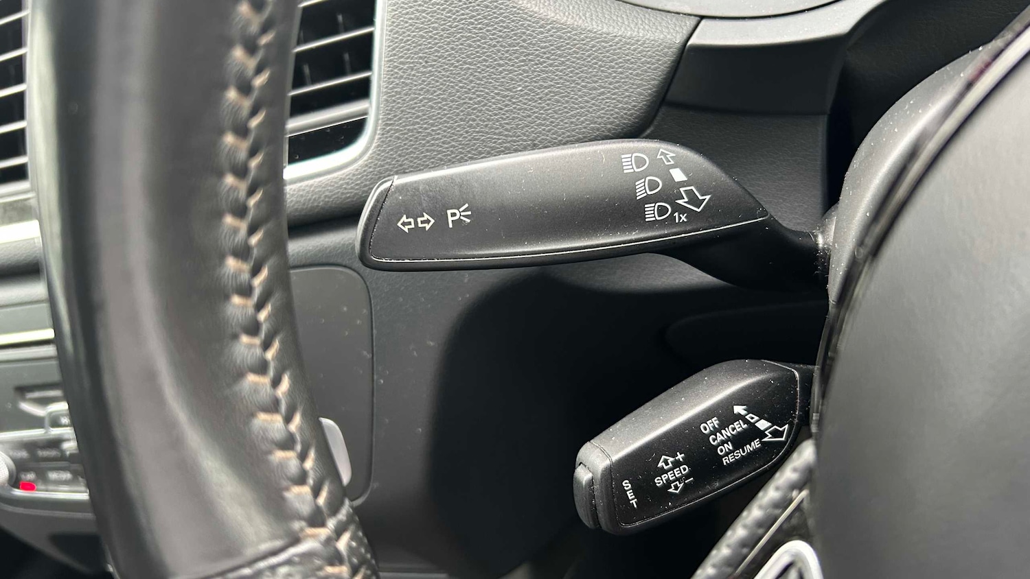 Used Audi Q3 2018 for sale - 77686653: Photo 28