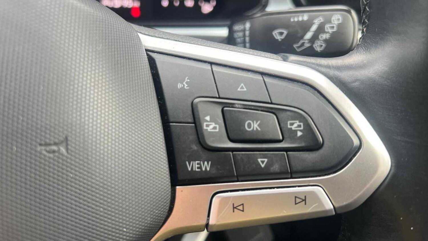 Used Volkswagen T-Roc 2023 for sale - 77711180: Photo 14