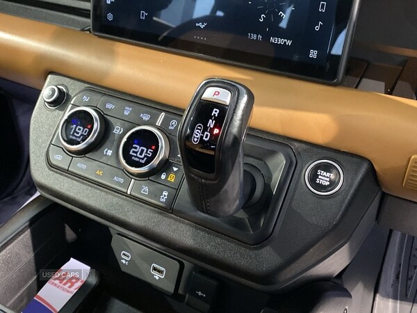 Used Land Rover Defender 2021 for sale - 76500084: Photo 16