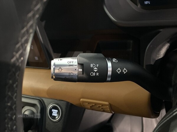 Used Land Rover Defender 2021 for sale - 76500084: Photo 25