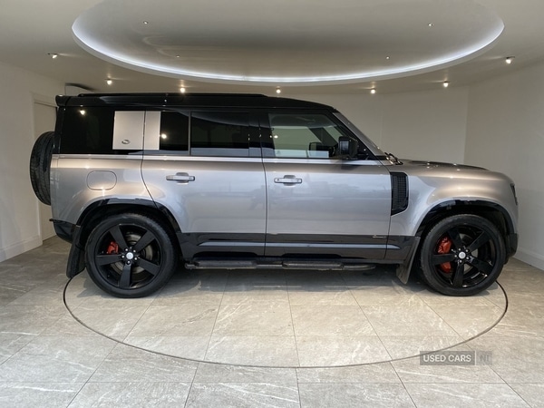 Used Land Rover Defender 2021 for sale - 76500084: Photo 4