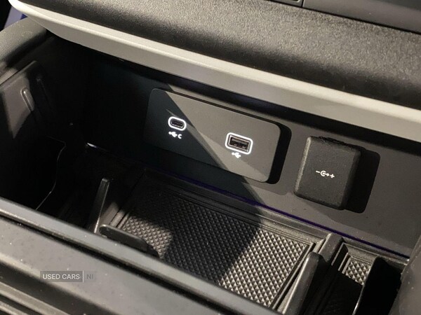 Used Land Rover Defender 2022 for sale - 77192335: Photo 22